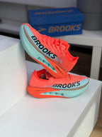 BROOKS HYPERION