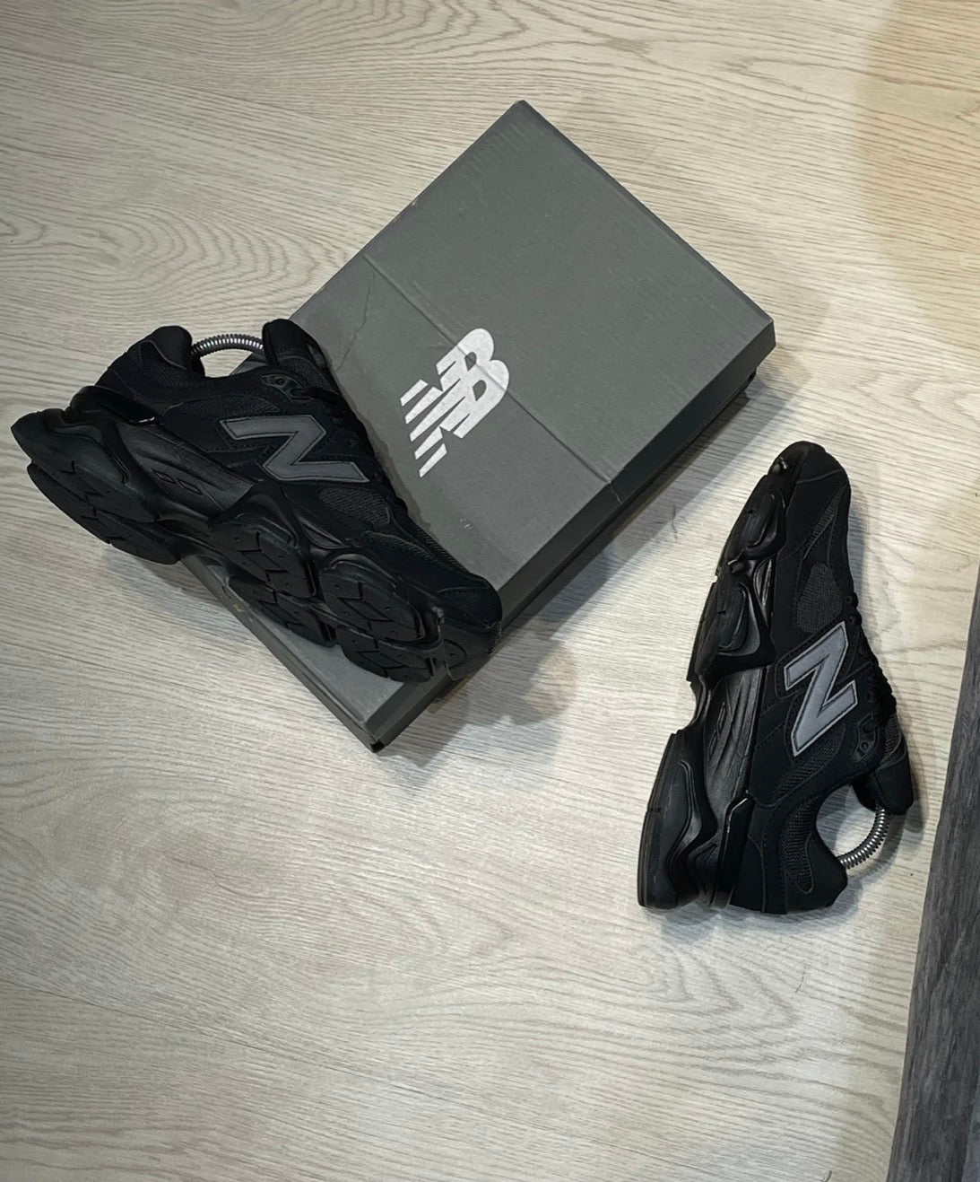 NB 9060 NEGRA