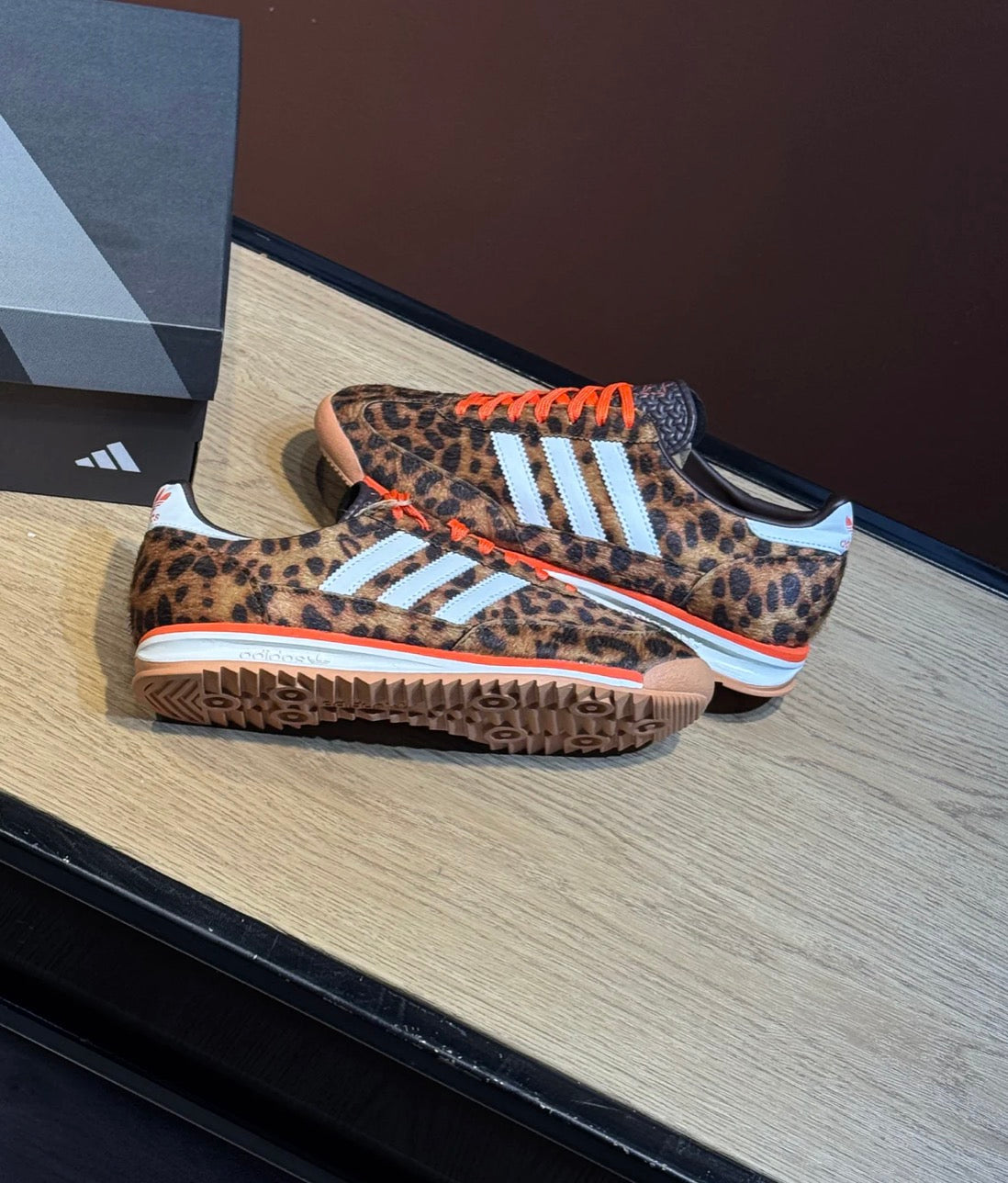 ADIDAS SL 72