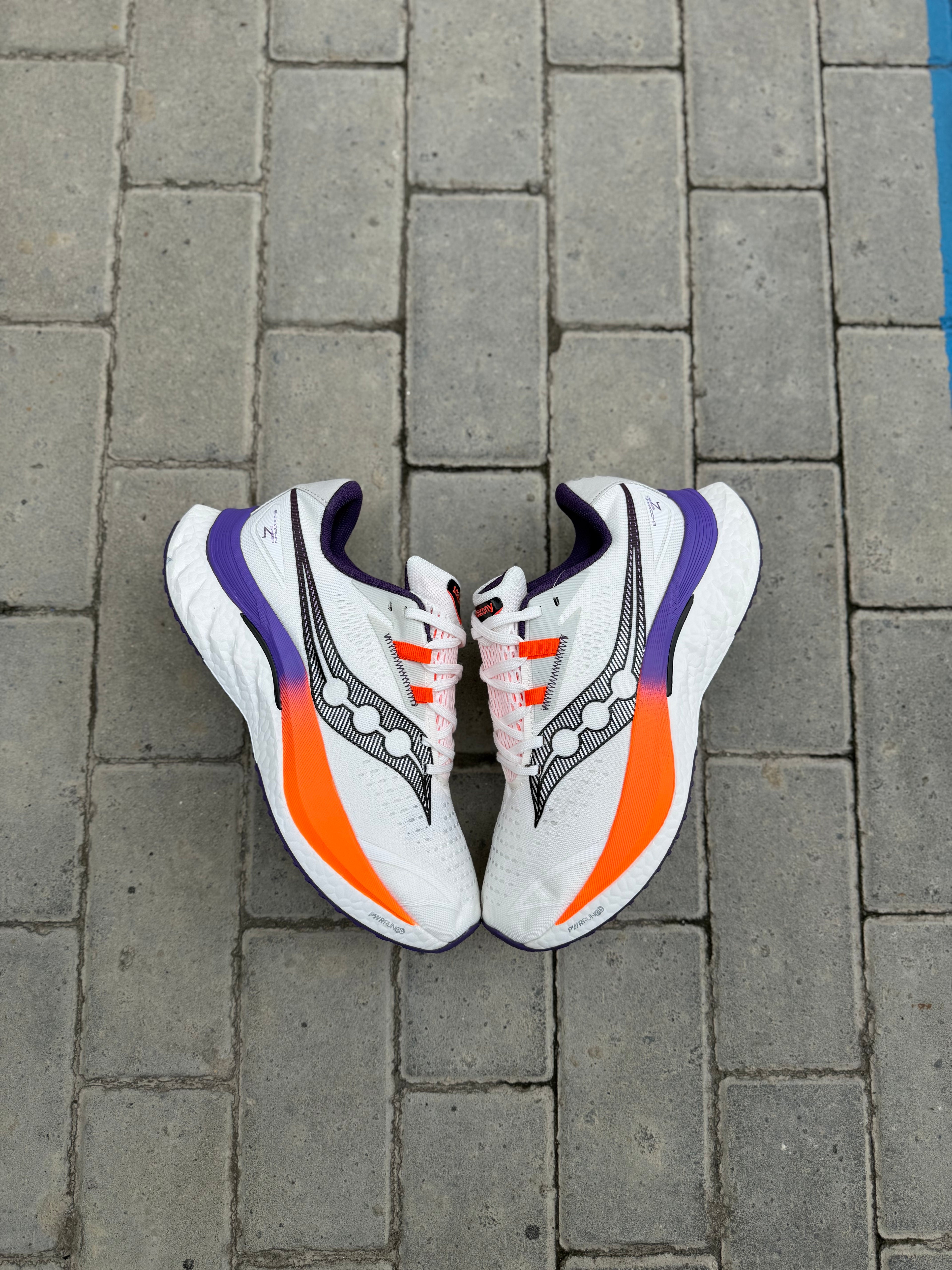 SAUCONY BLANCA