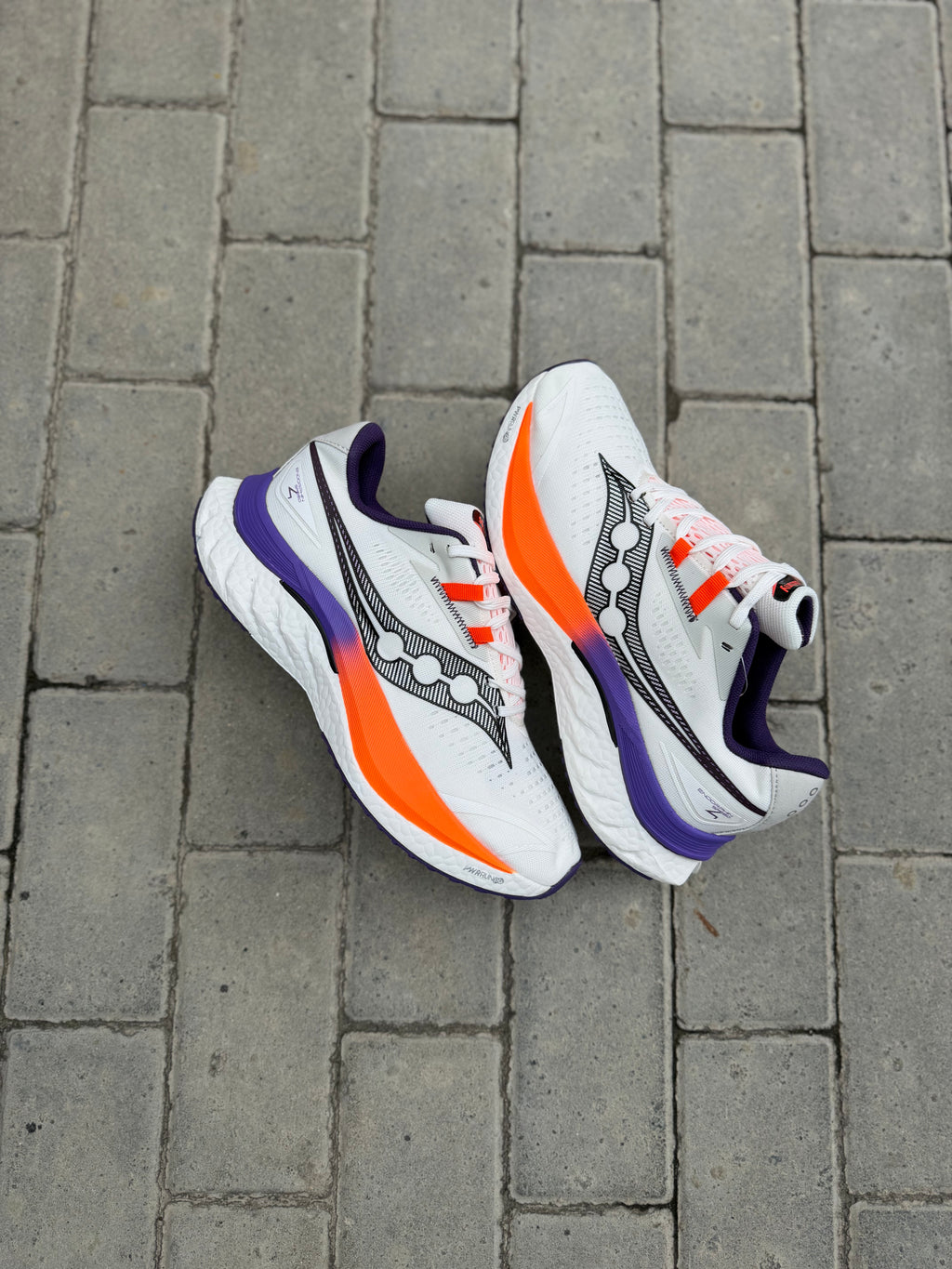 SAUCONY BLANCA