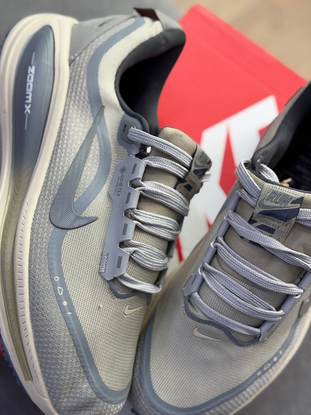 NIKE GORETEX
