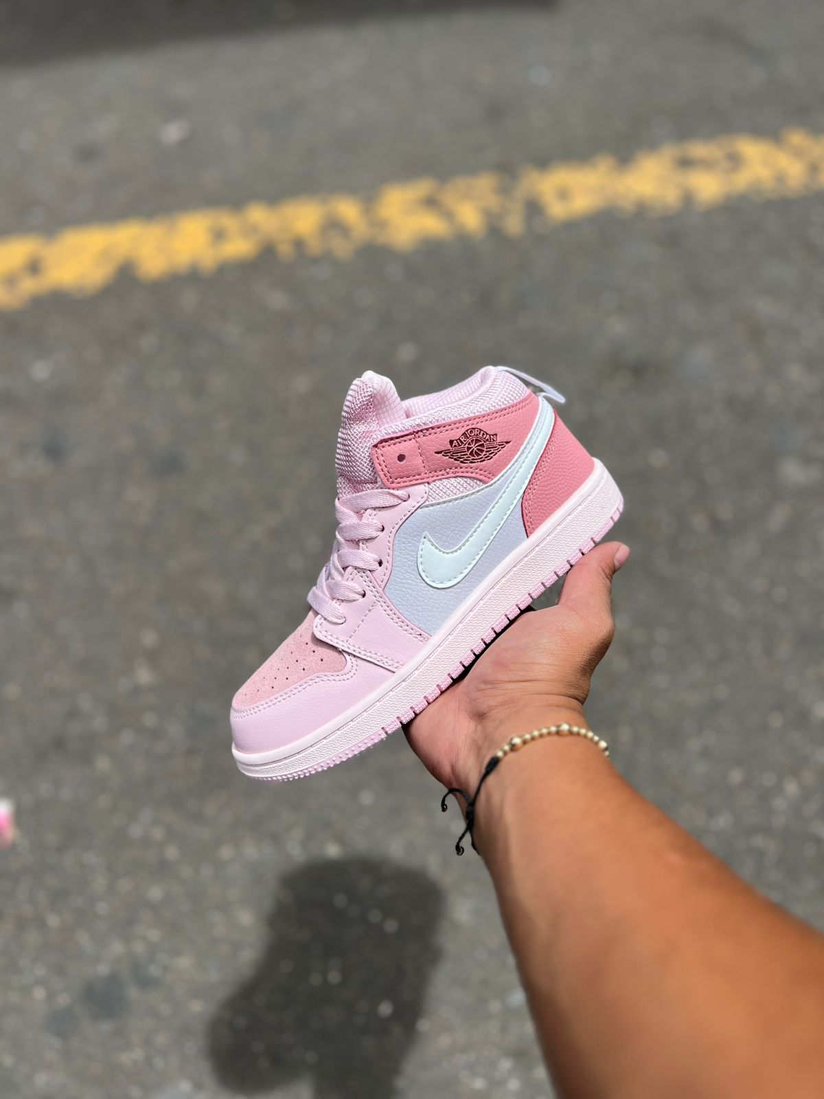 JORDAN AIR RETRO 1 - ROSADO