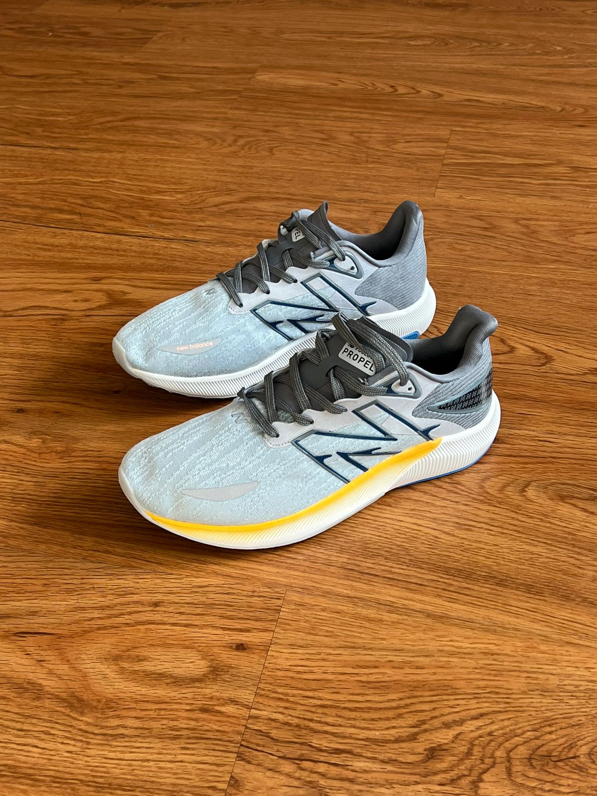 NEW BALANCE PROPEL l