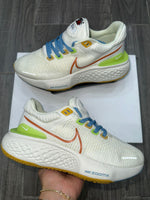 NIKE INVINCIBLE2