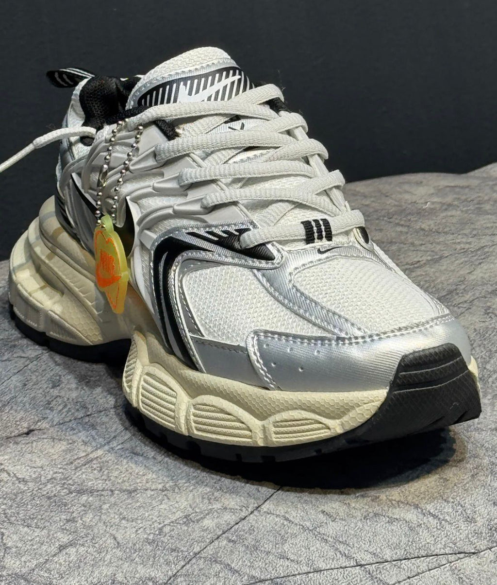 NIKE SKATE