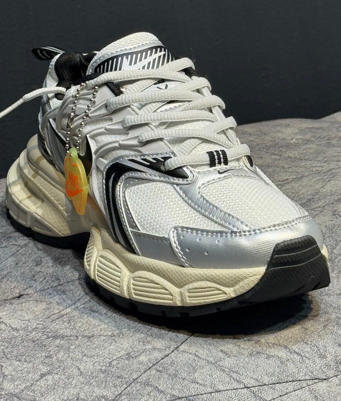 NIKE SKATE