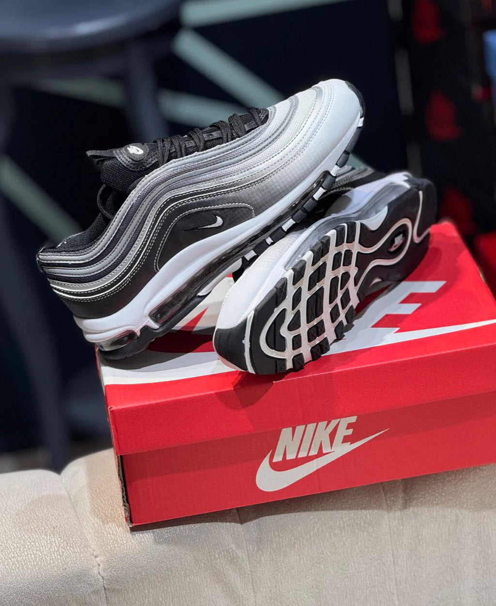 NIKE AIR MAX 97