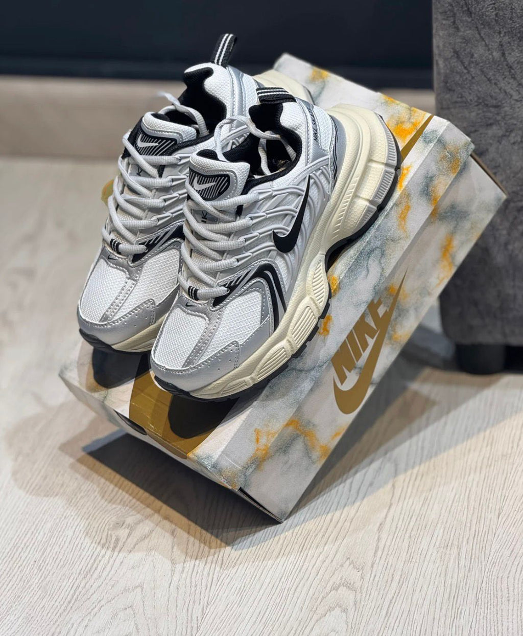 NIKE SKATE