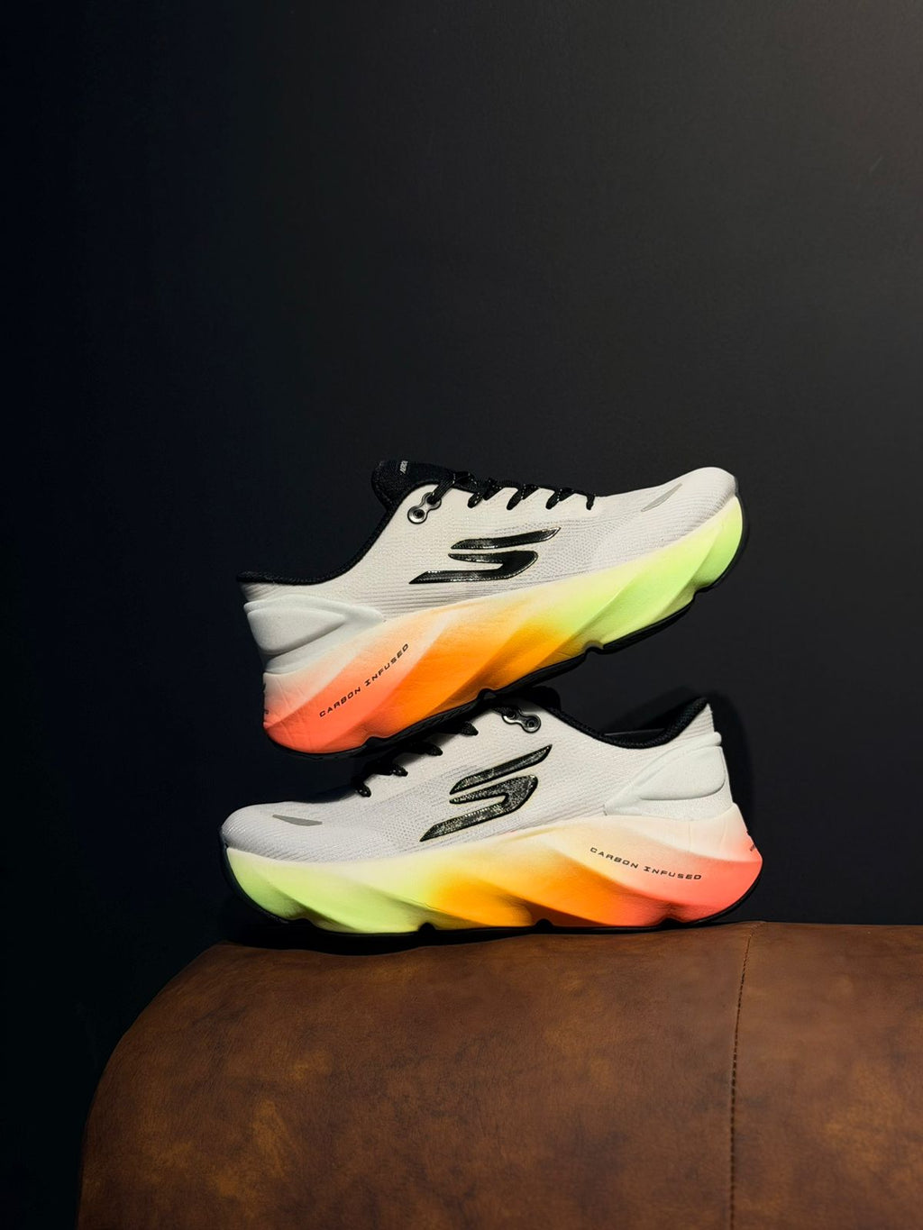 SKECHERS AERO BURST