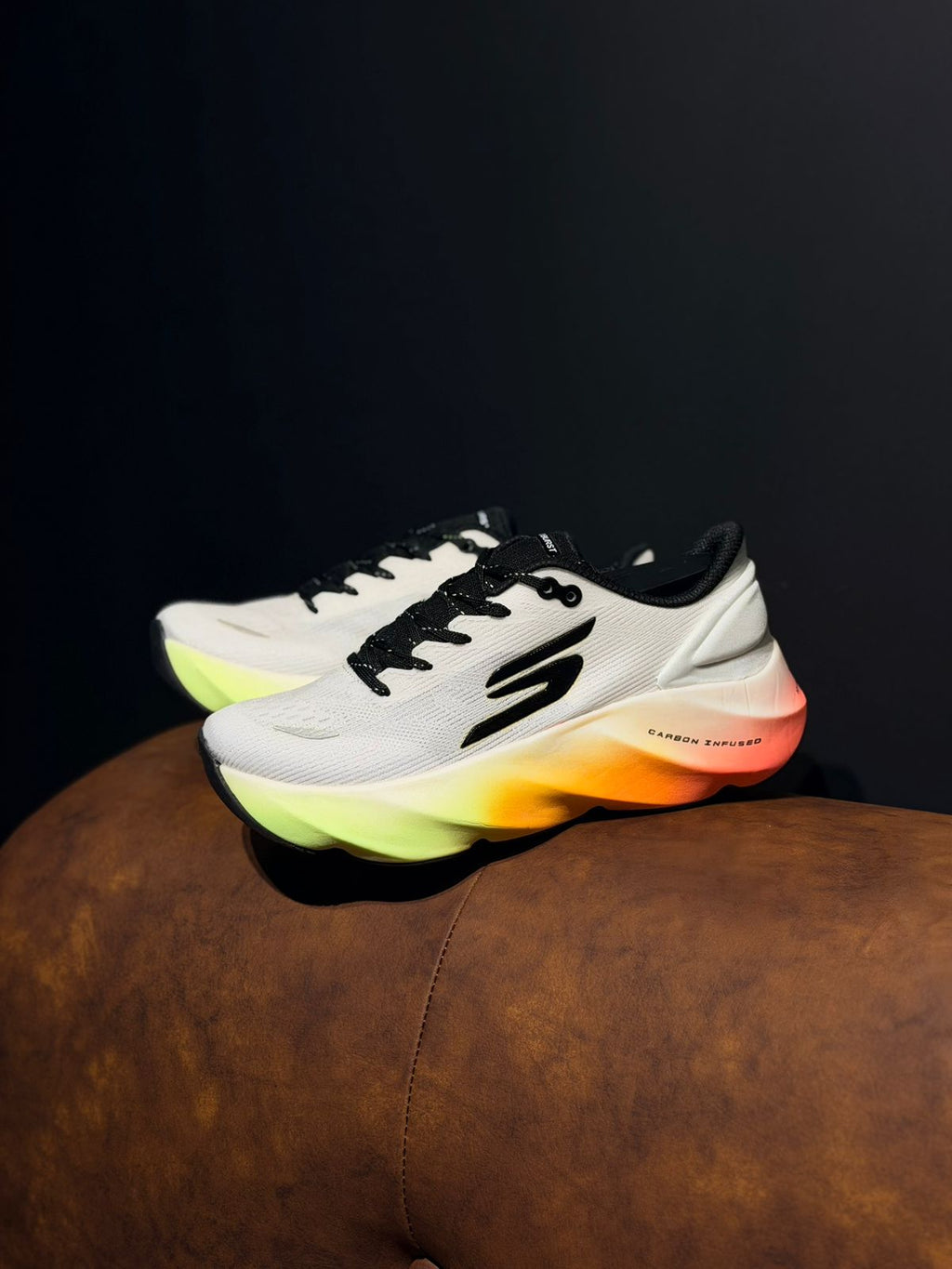 SKECHERS AERO BURST