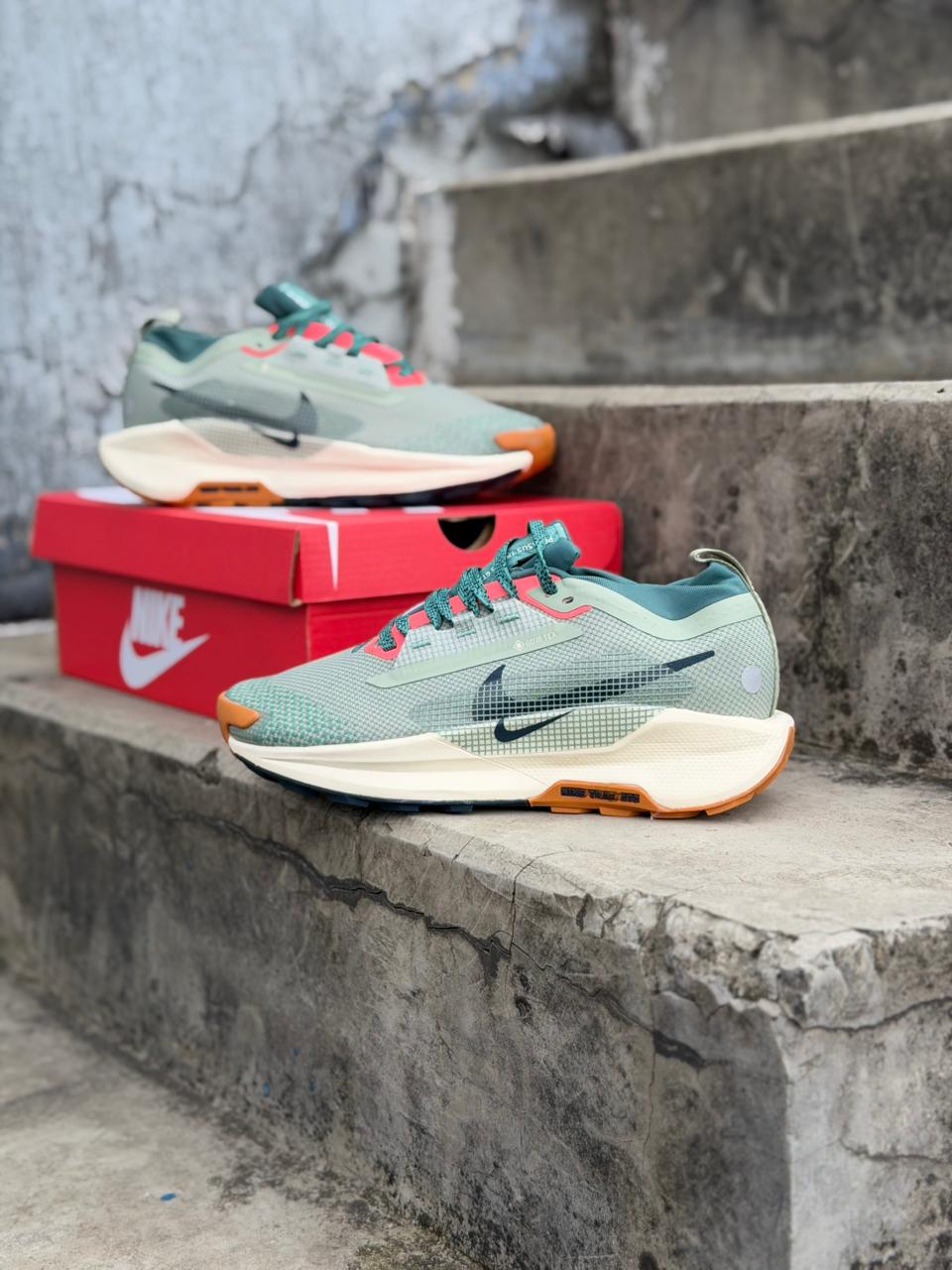 NIKE TRAIL ATC