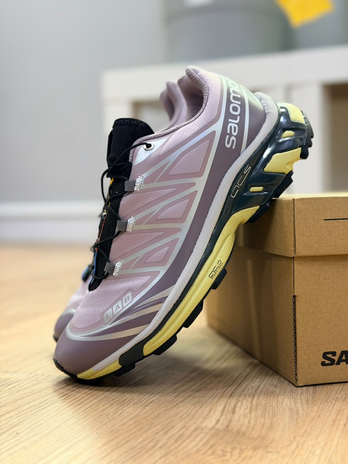 SALOMON