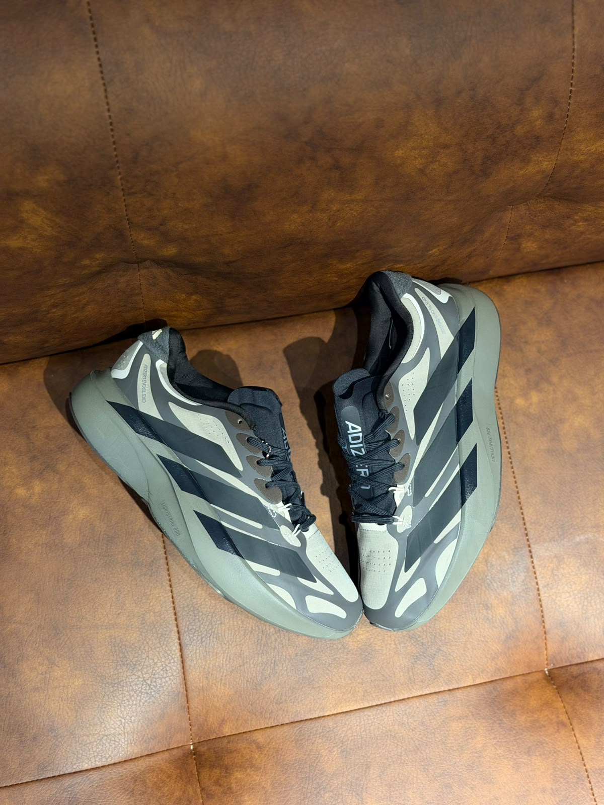 ADIZERO SL EXO